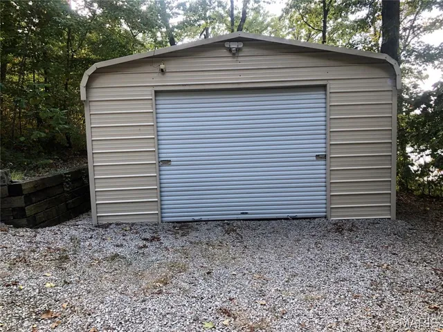 $287,000 | 10115 Lakeside Drive, Sullivan, MO 63080