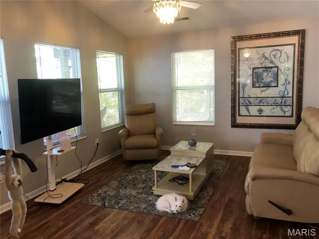 $287,000 | 10115 Lakeside Drive, Sullivan, MO 63080