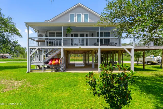 $470,000 | 5015 1st Avenue, Bay St. Louis, MS 39520