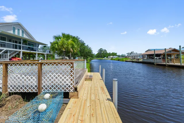 $470,000 | 5015 1st Avenue, Bay St. Louis, MS 39520