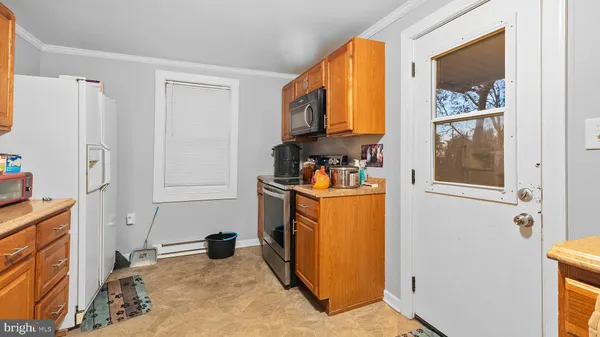 $94,900 | 328 Pine Street, Crisfield, MD 21817