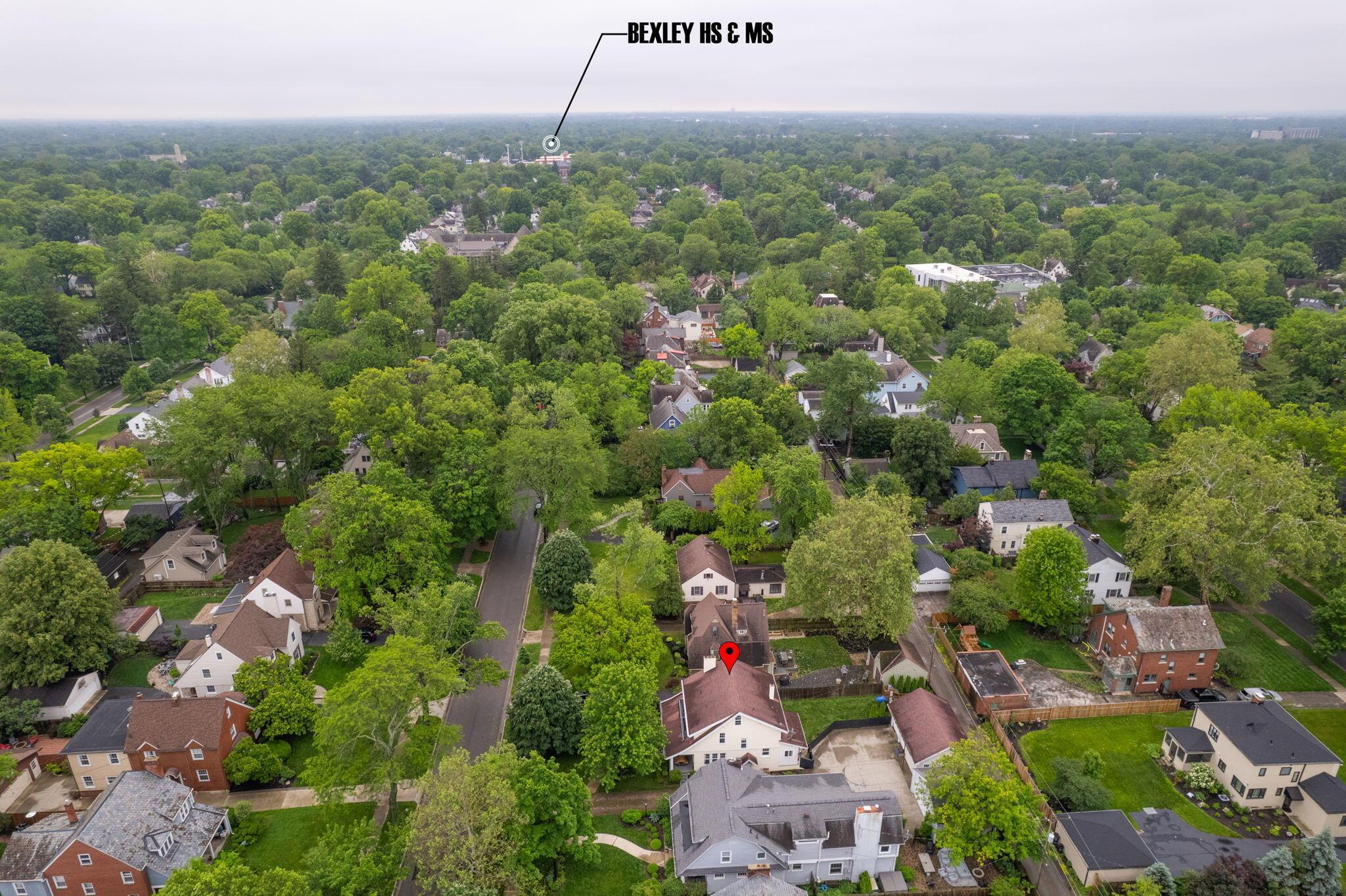 115 North Cassingham Road Columbus, OH 43209 - Photo 62 of 70 PROXIMITY TO ELEMENTARY SCHOOL