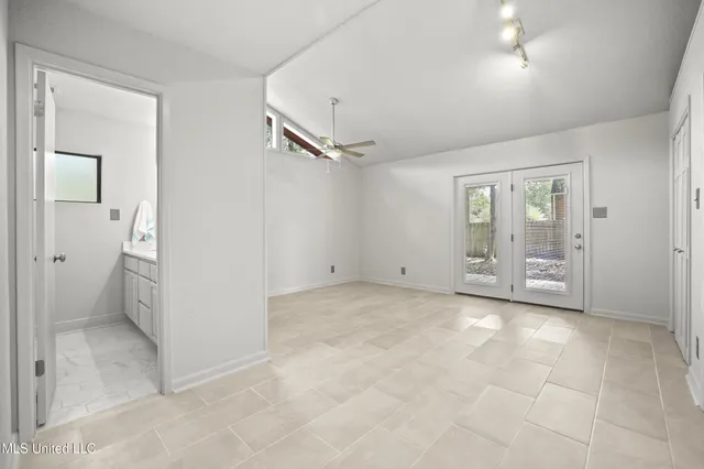 $671,000 | 110 Simon Boulevard, Ocean Springs, MS 39564