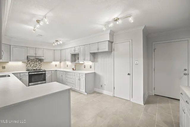 $671,000 | 110 Simon Boulevard, Ocean Springs, MS 39564