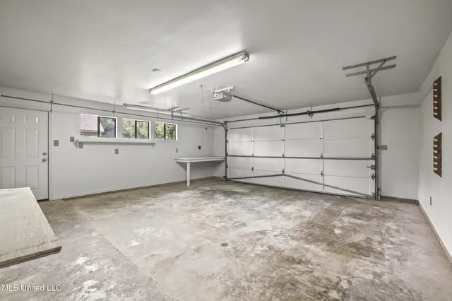 $671,000 | 110 Simon Boulevard, Ocean Springs, MS 39564