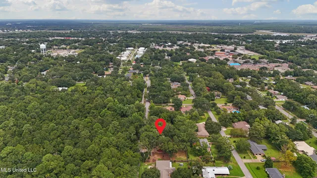 $671,000 | 110 Simon Boulevard, Ocean Springs, MS 39564