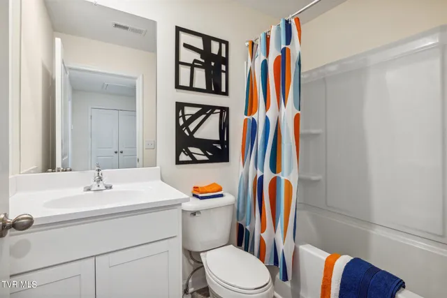 $213,900 | 115 Raceday Center Drive, Unit G1, Bristol, TN 37618