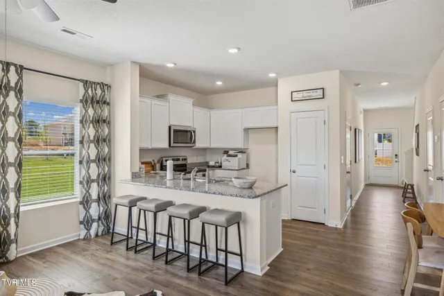 $213,900 | 115 Raceday Center Drive, Unit G1, Bristol, TN 37618