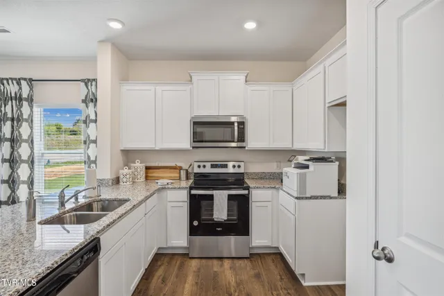 $213,900 | 115 Raceday Center Drive, Unit G1, Bristol, TN 37618