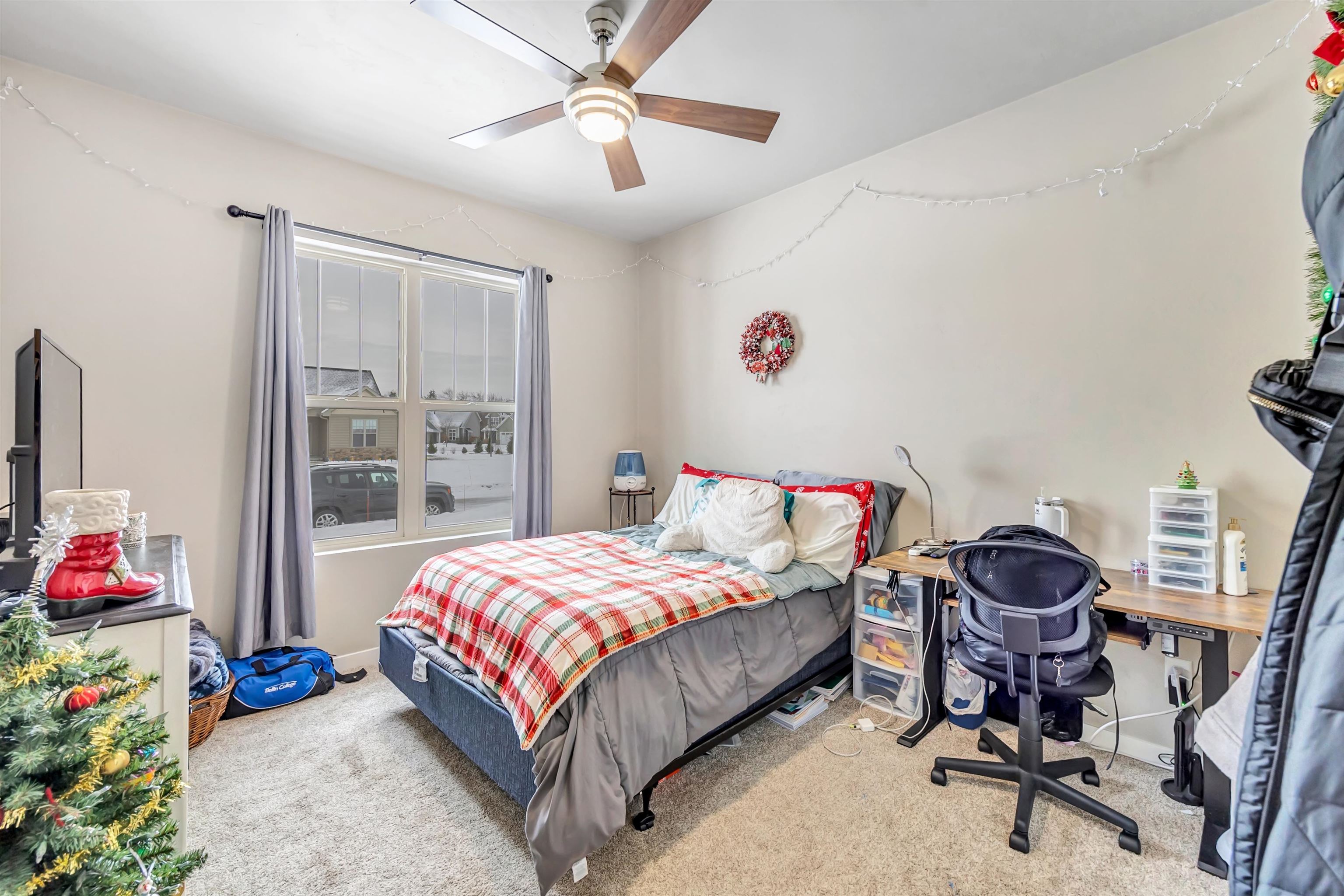 541 Pebblestone Circle Hobart, WI 54155 - Photo 19 of 28