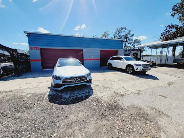 $1,350,000 | 9701 East 92nd Highway, Tampa, FL 33610