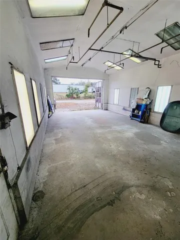 $1,350,000 | 9701 East 92nd Highway, Tampa, FL 33610