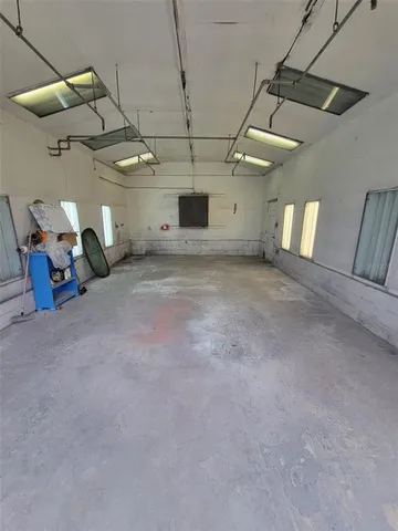 $1,350,000 | 9701 East 92nd Highway, Tampa, FL 33610