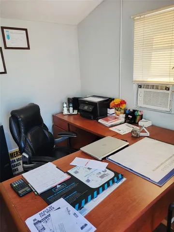 $1,350,000 | 9701 East 92nd Highway, Tampa, FL 33610