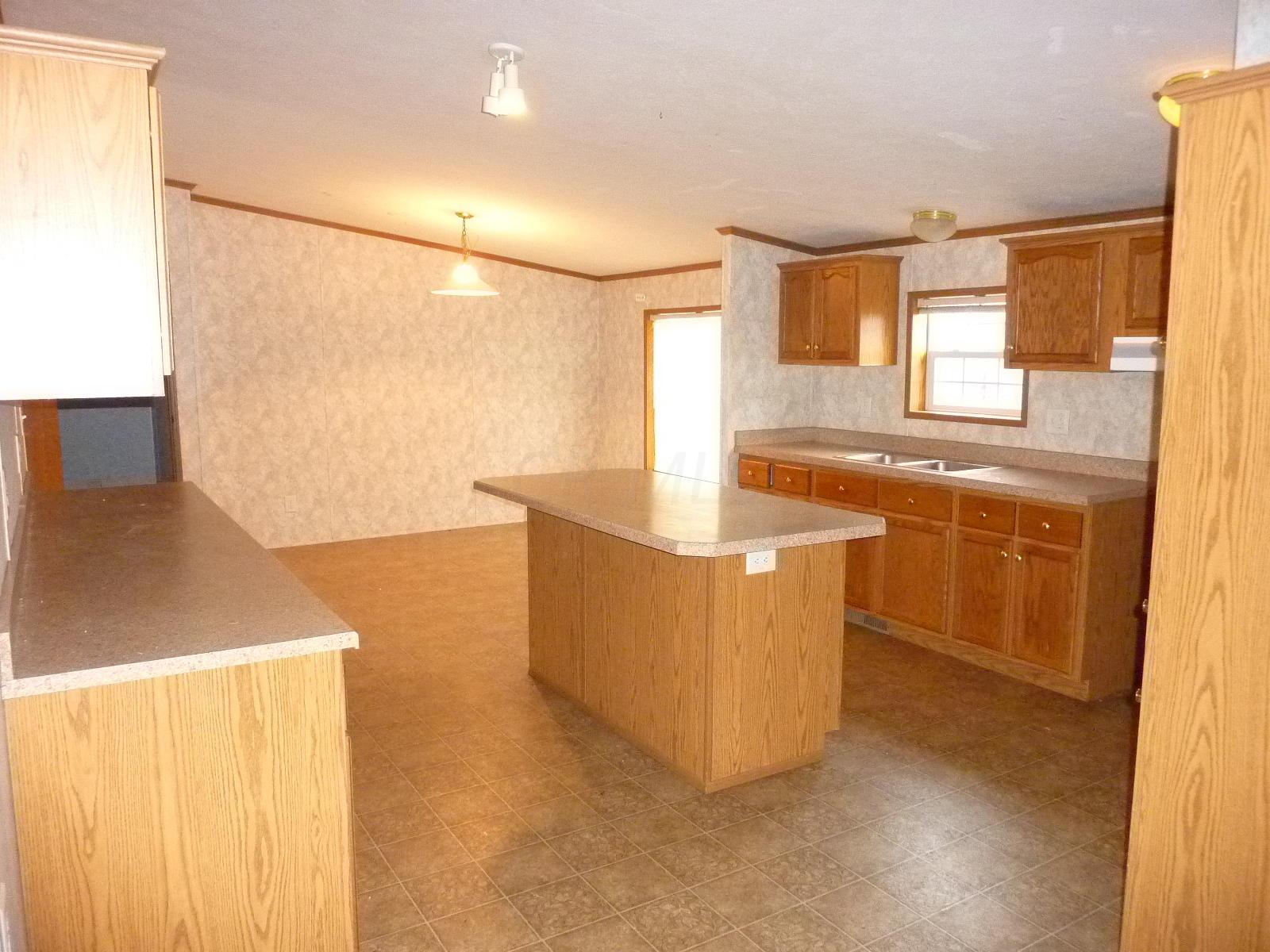 9016 Catt Road Newark, OH 43055 - Photo 11 of 29 Gallery Image 11