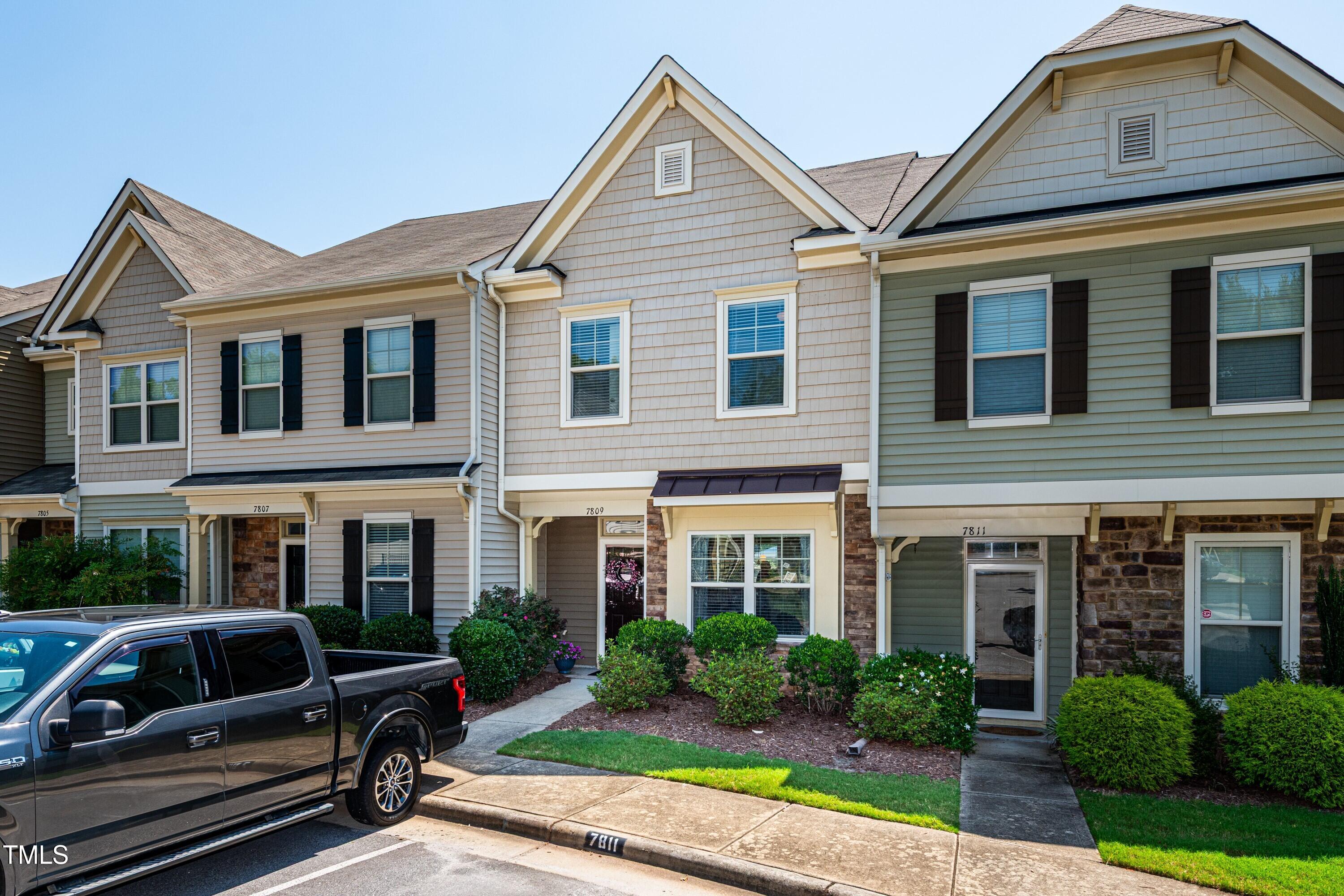 7809 Lillyhurst Drive Raleigh, NC 27612 - Photo 1 of 36 001_Exterior Front