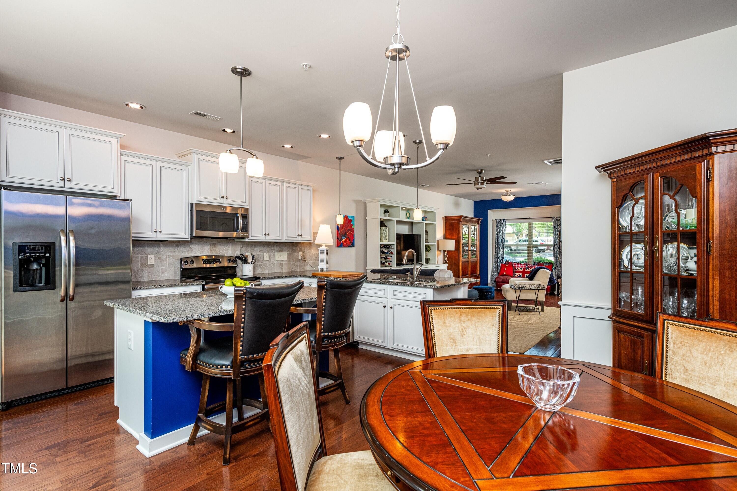 7809 Lillyhurst Drive Raleigh, NC 27612 - Photo 15 of 36 015_Dining Area