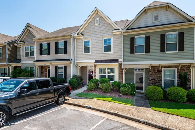 $375,000 | 7809 Lillyhurst Drive, Raleigh, NC 27612