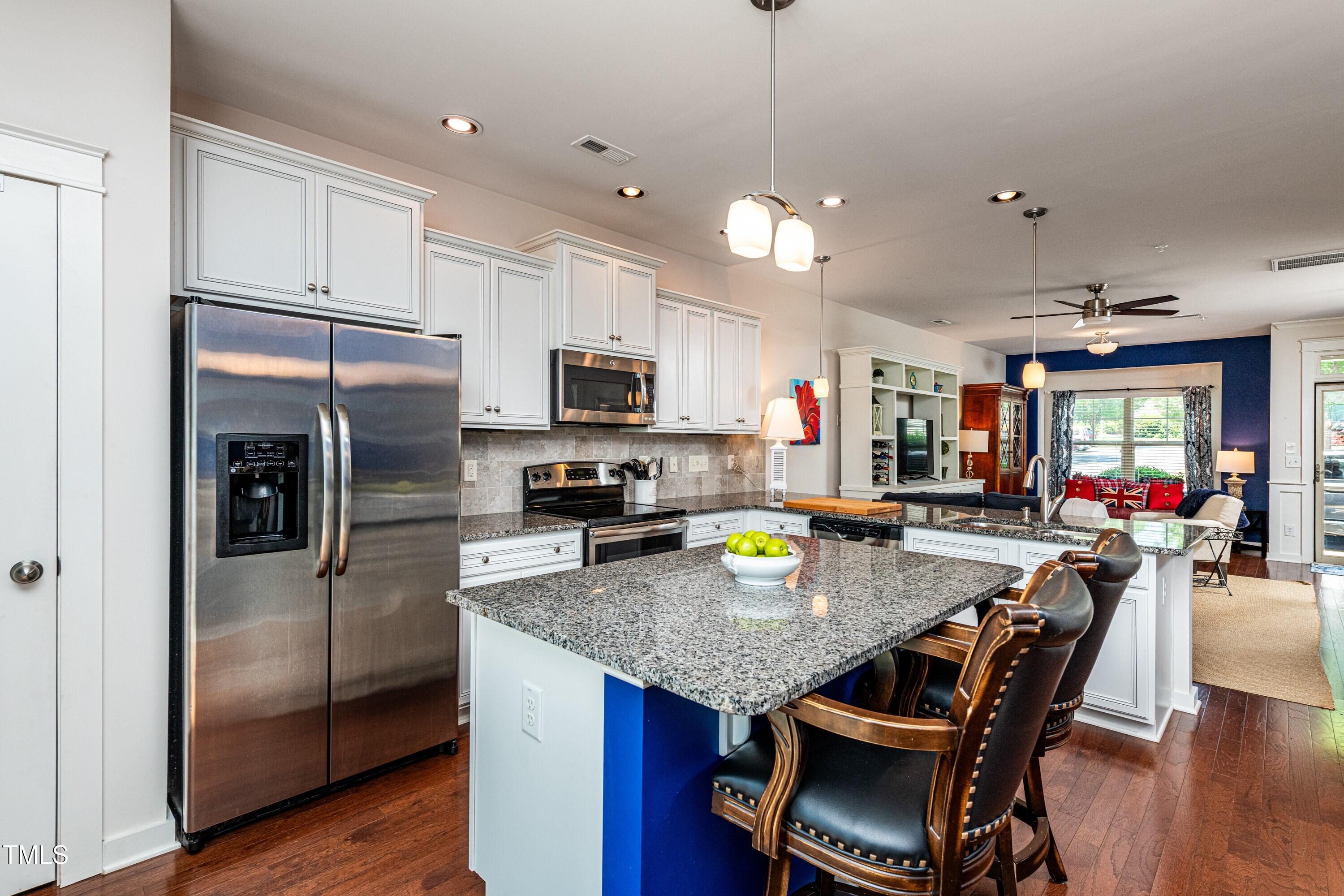 7809 Lillyhurst Drive Raleigh, NC 27612 - Photo 6 of 36 006_Kitchen