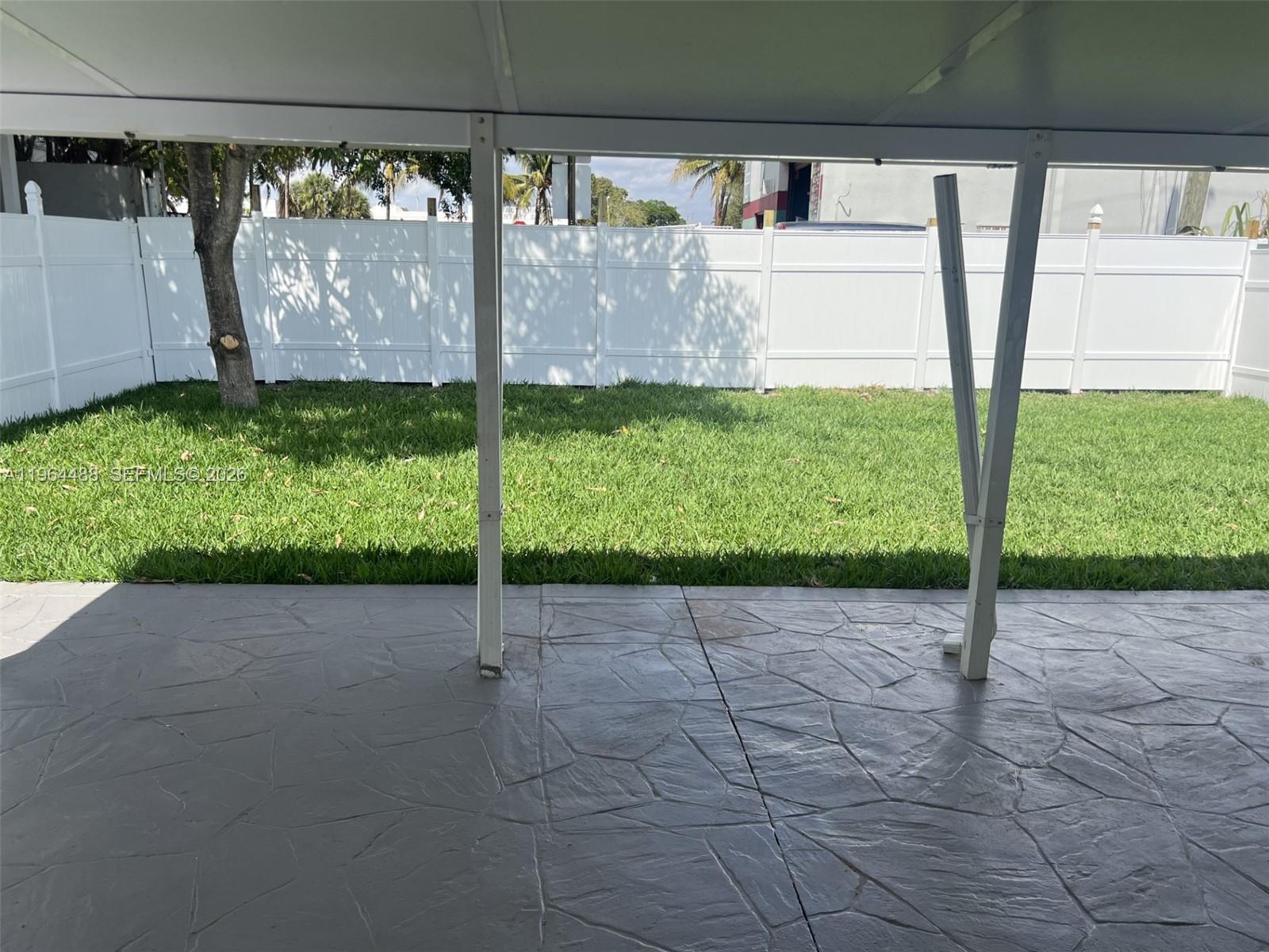 6823 Southwest 25th Street Miami, FL 33155 - Photo 13 of 14