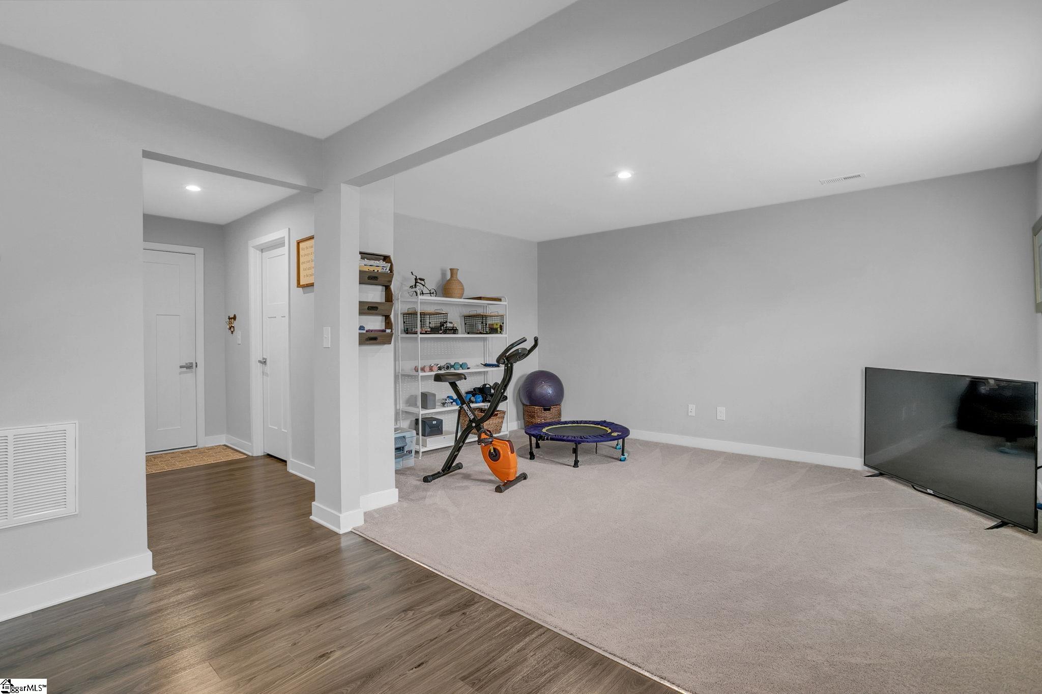 20 Eagle Field Lane Greenville, SC 29607 - Photo 5 of 33