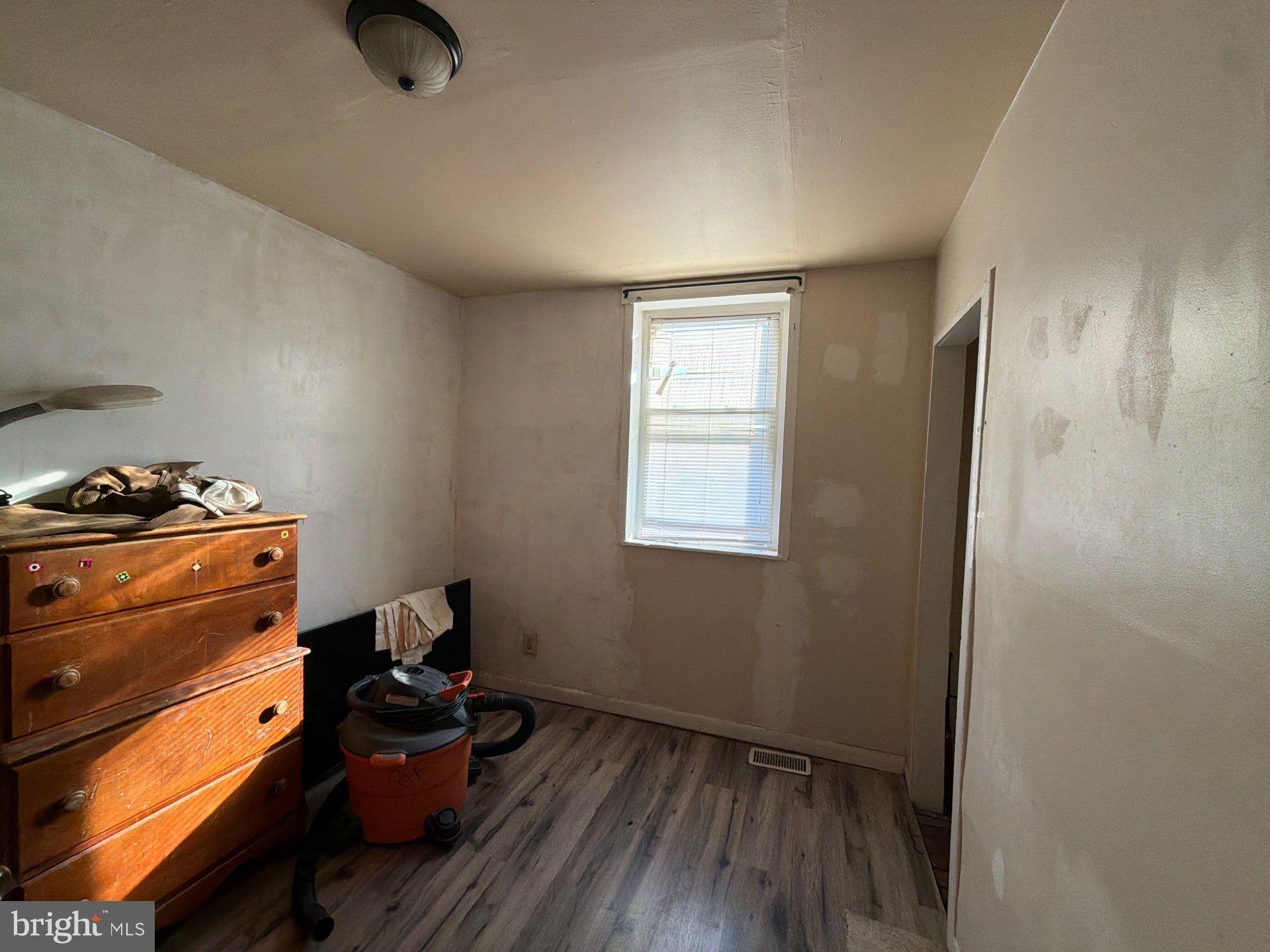 33 South Calverton Road Baltimore, MD 21223 - Photo 14 of 26