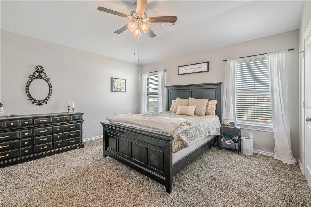 2160 Chief Street Bryan, TX 77807 - Photo 11 of 19