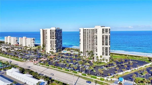 $485,000 | 9500 South Ocean Drive, Unit 707, Jensen Beach, FL 34957