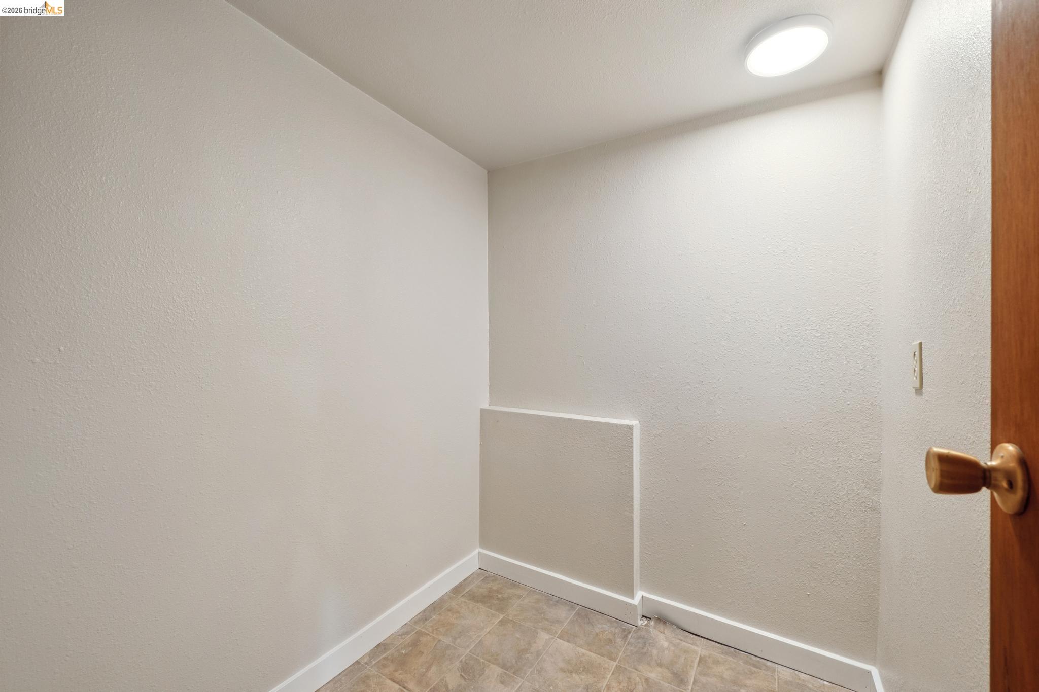 15 Christopher Court El Sobrante, CA 94803 - Photo 79 of 99 a view of small space