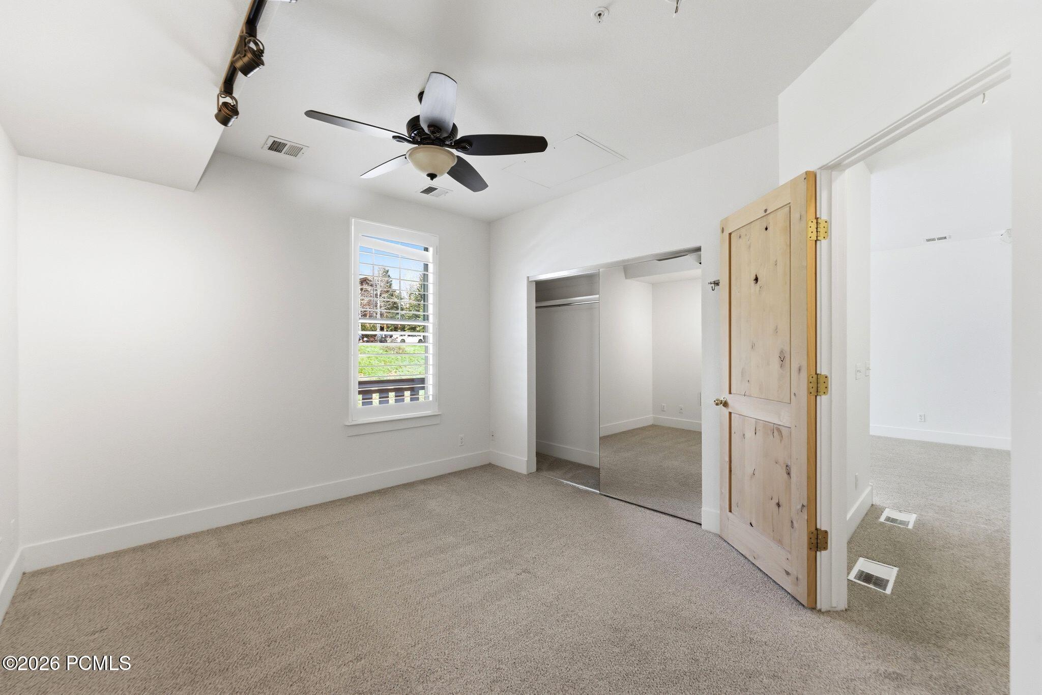 8410 Pointe Road, Unit F23 Park City, UT 84098 - Photo 8 of 21