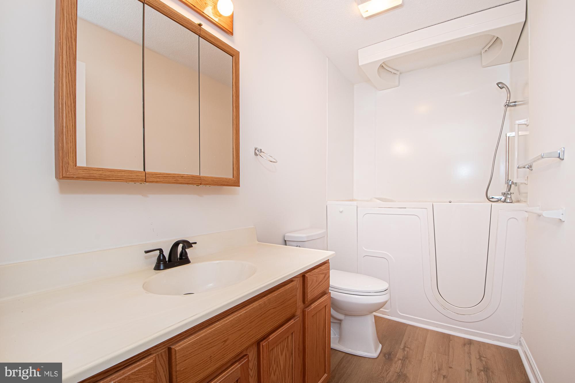 1001 North Timber Ridge Road Cross Junction, VA 22625 - Photo 45 of 69 Hall full bath