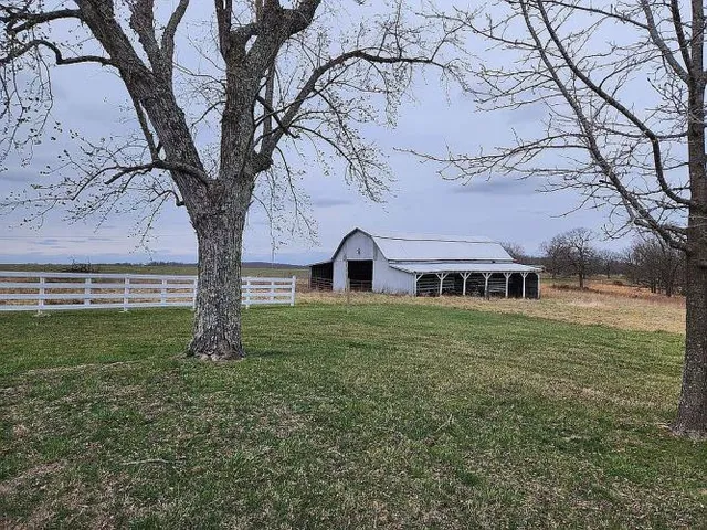 $289,900 | 27971 Hwy Mm, Lebanon, MO 65536