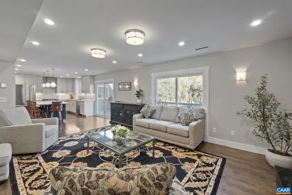 $799,900 | 2047 Acorn Hill Court, Charlottesville, VA 22911