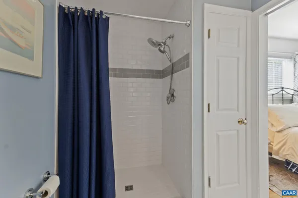 $799,900 | 2047 Acorn Hill Court, Charlottesville, VA 22911