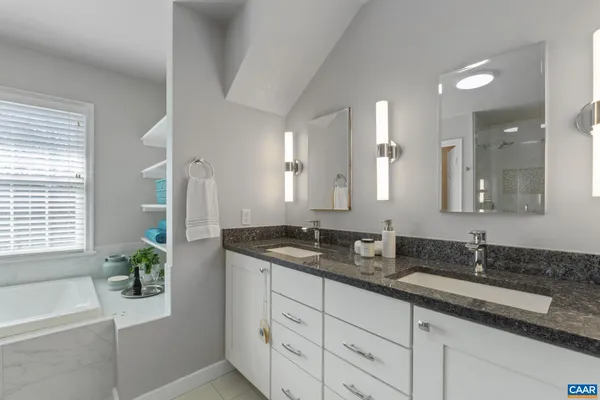 $799,900 | 2047 Acorn Hill Court, Charlottesville, VA 22911