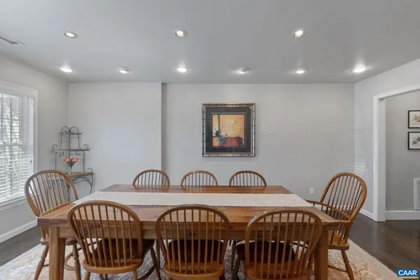 $799,900 | 2047 Acorn Hill Court, Charlottesville, VA 22911