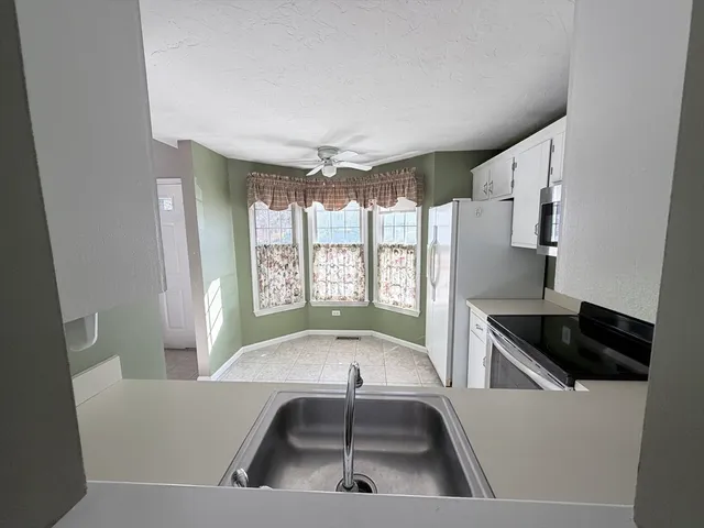 $419,900 | 2 Country Village Way, Unit 2, Millis, MA 02054