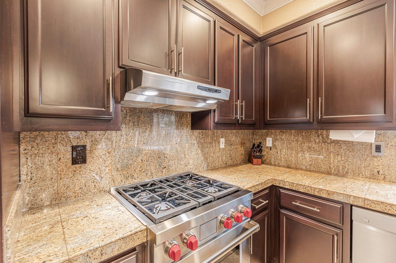 1785 Colony Way Gilroy, CA 95020 - Photo 15 of 45 Gallery Image 15