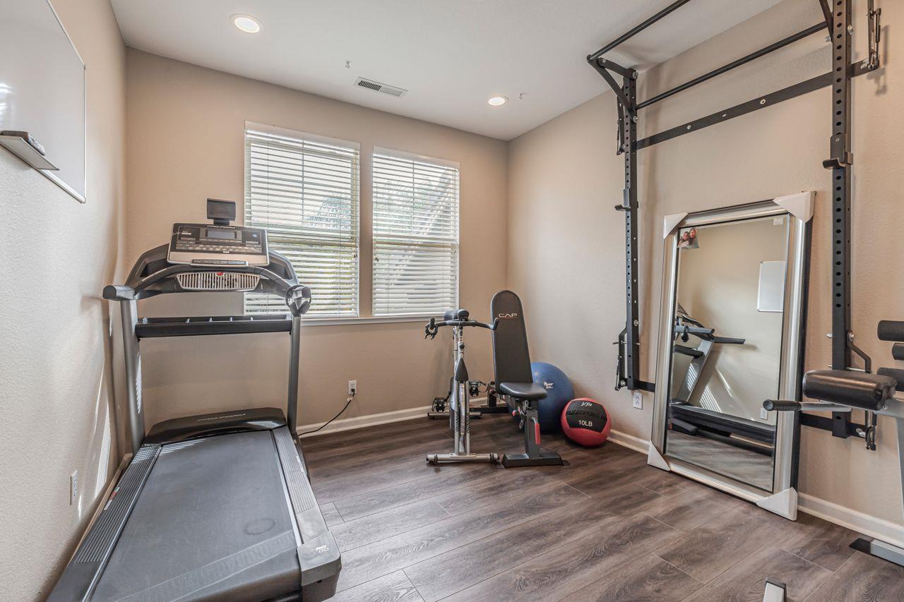 1785 Colony Way Gilroy, CA 95020 - Photo 34 of 45 Gallery Image 34