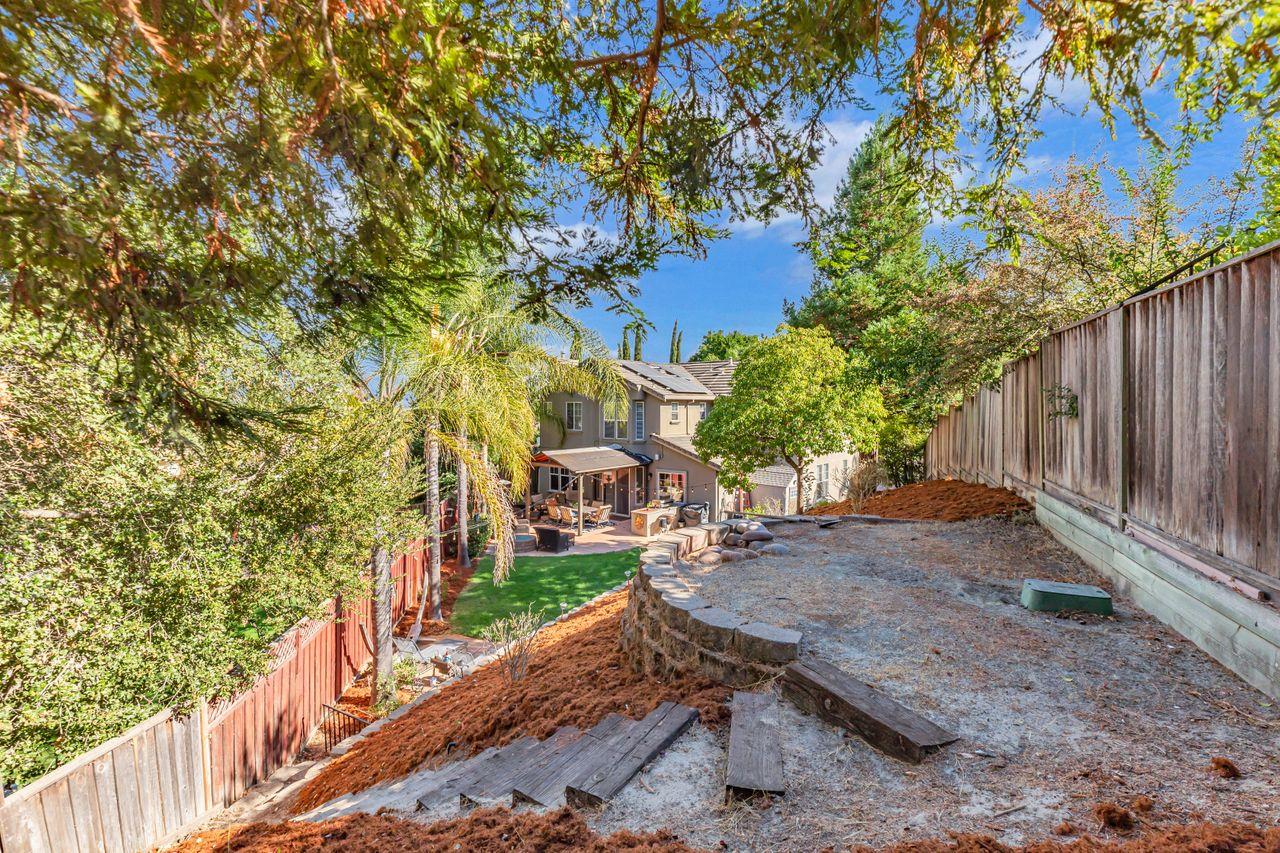 1785 Colony Way Gilroy, CA 95020 - Photo 37 of 45 Gallery Image 37