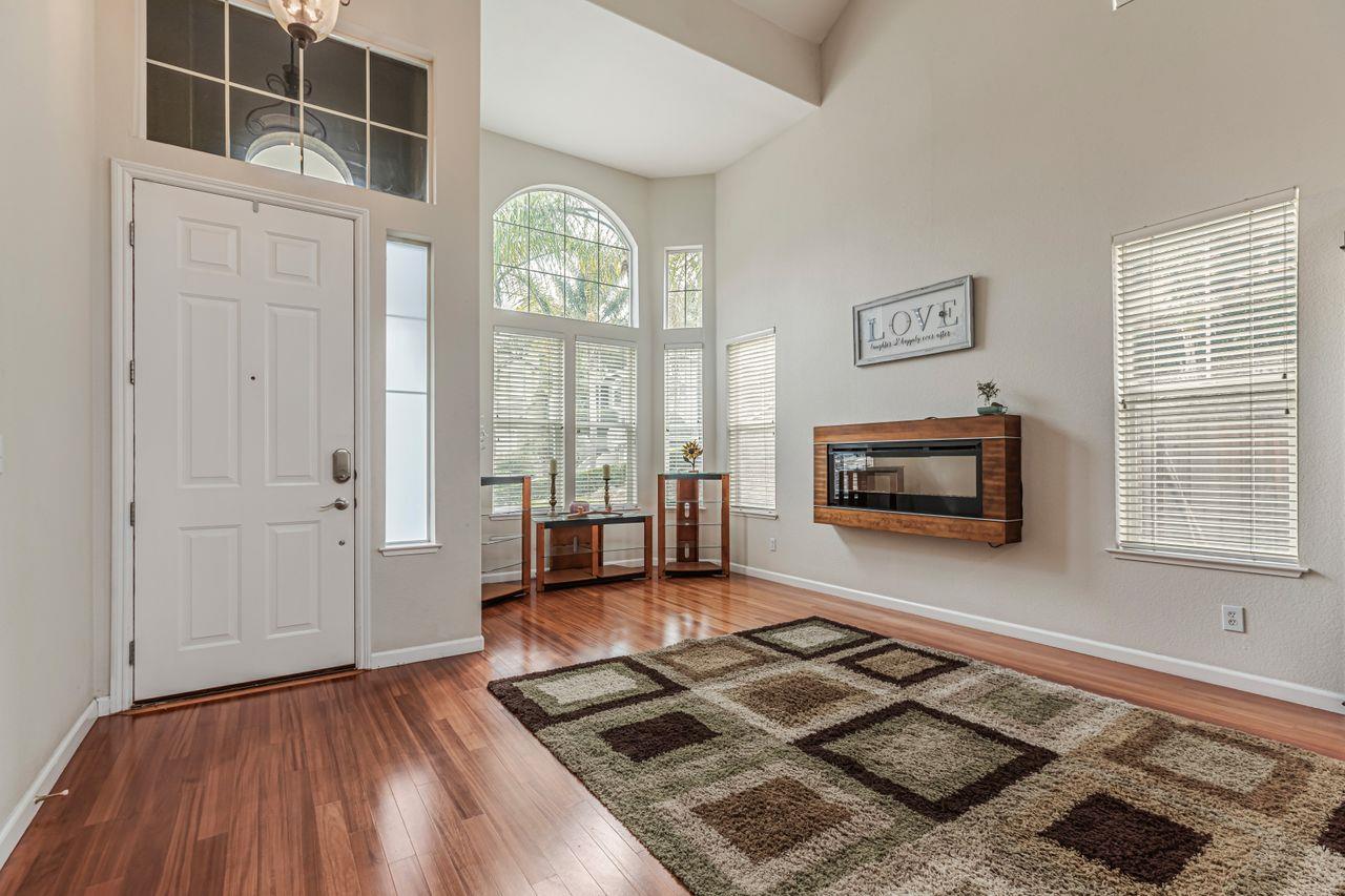 1785 Colony Way Gilroy, CA 95020 - Photo 6 of 45 Gallery Image 6