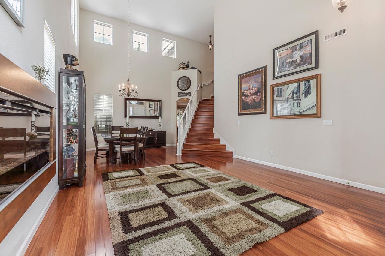 1785 Colony Way Gilroy, CA 95020 - Photo 8 of 45 Gallery Image 8