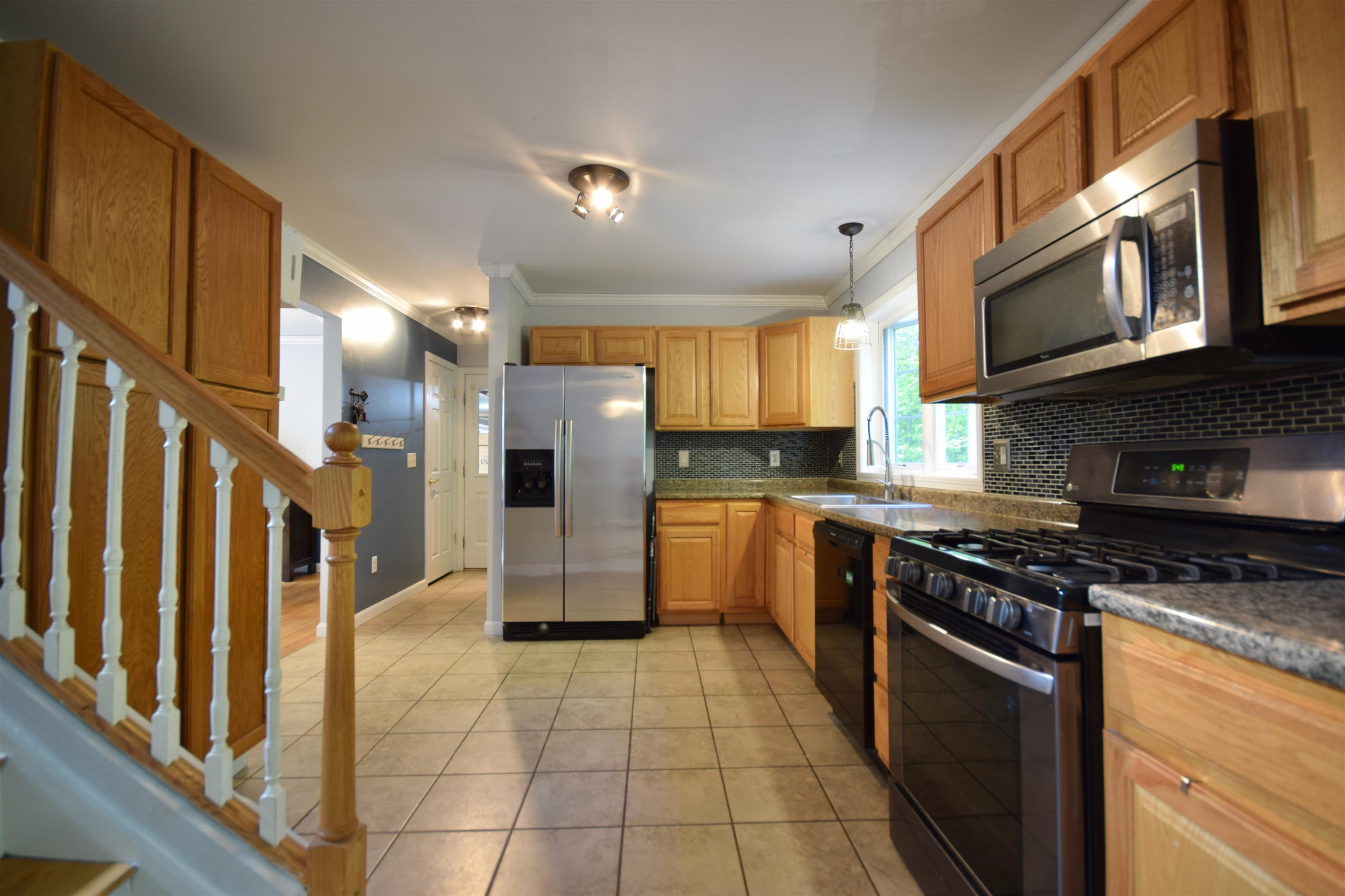 25 Pinnacle Drive Milton, VT 05468 - Photo 2 of 28
