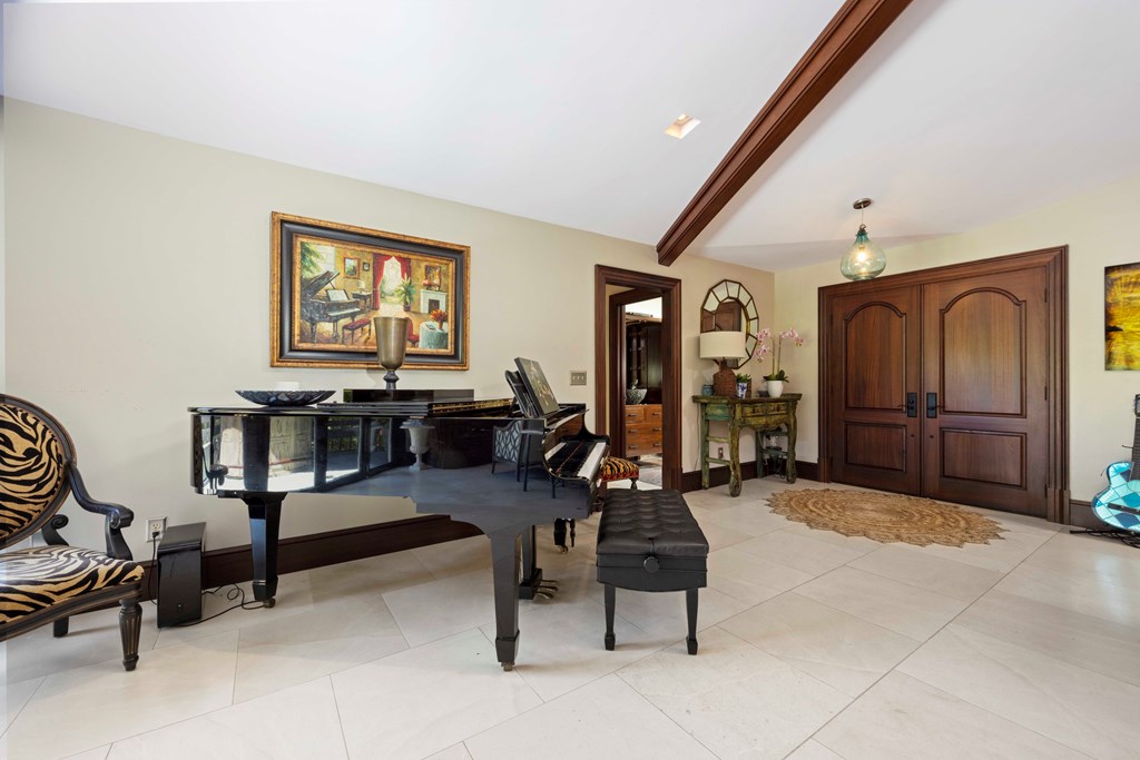 5 Odom Drive Hamilton, GA 31811 - Photo 6 of 89 a living room with furniture a rug and a painting on the wall
