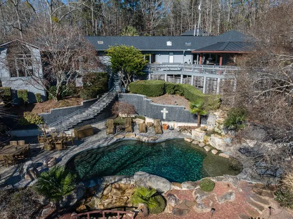 $1,295,000 | 5 Odom Drive, Hamilton, GA 31811