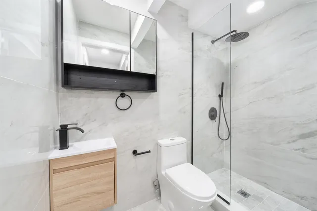 $4,500 | 503 Palisade Avenue, Unit 1, Union City, NJ 07087