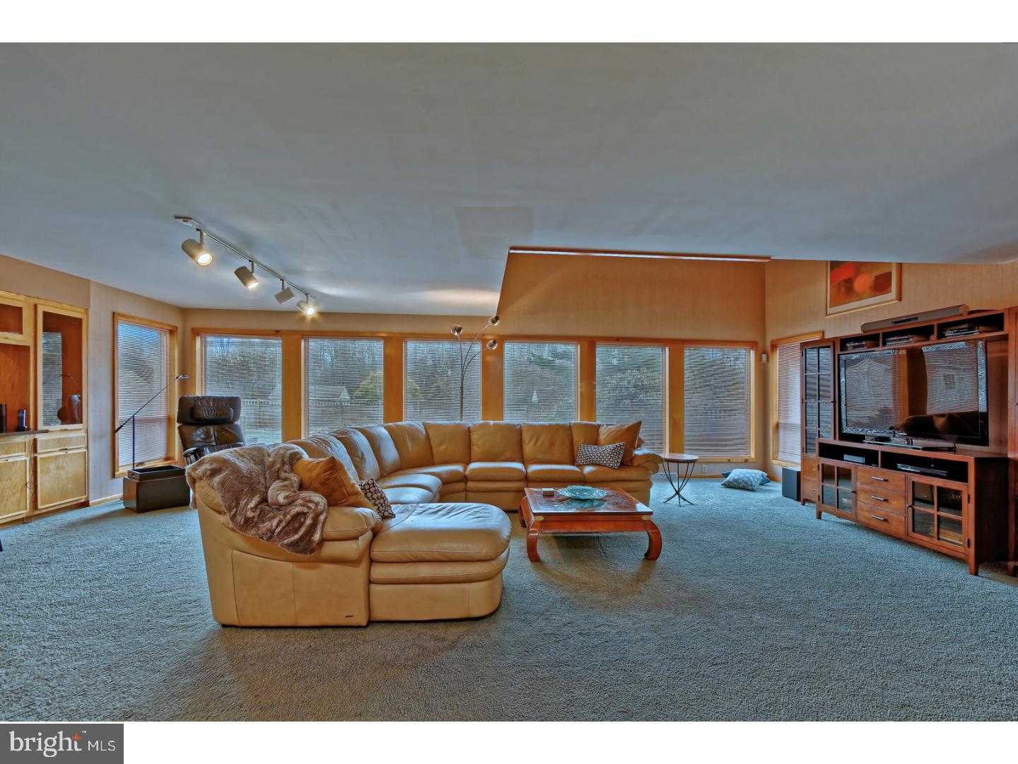 4245 Post Road Vineland, NJ 08360 - Photo 4 of 25