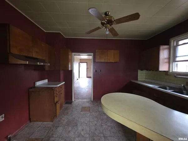 $19,900 | 2212 South 14th Street, Springfield, IL 62703