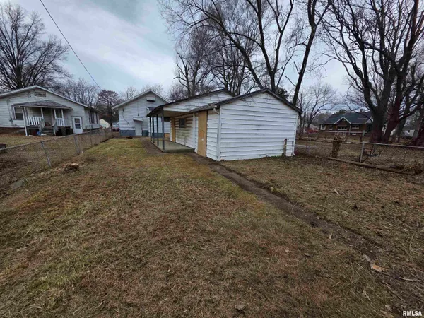 $19,900 | 2212 South 14th Street, Springfield, IL 62703