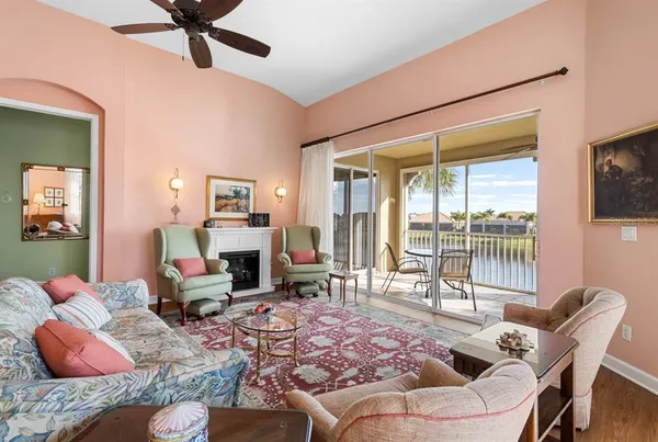 $415,000 | 1338 Emerald Dunes Drive, Sun City Center, FL 33573